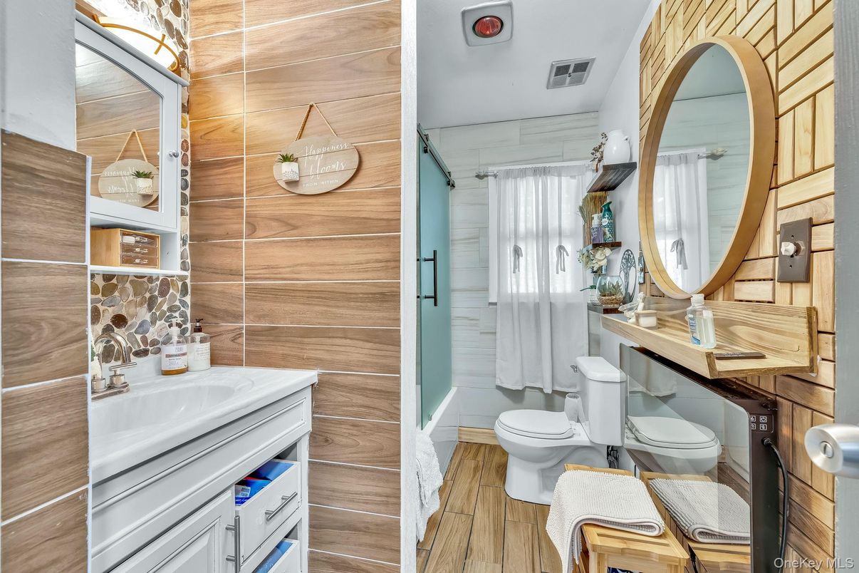 Bathroom, Interior, Wood Texture Flooring, Wooden Walls