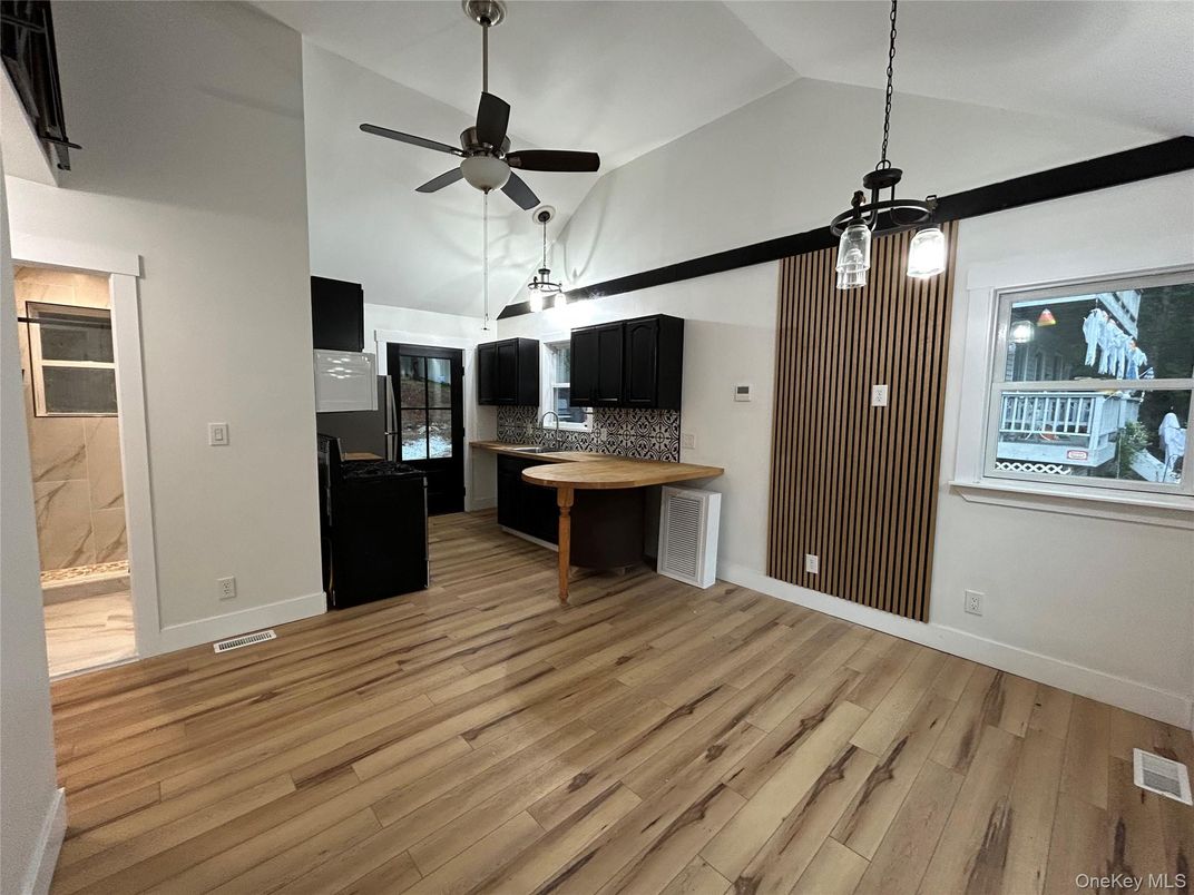 Interior, Kitchen, Pendant Lights, Wood Texture Flooring