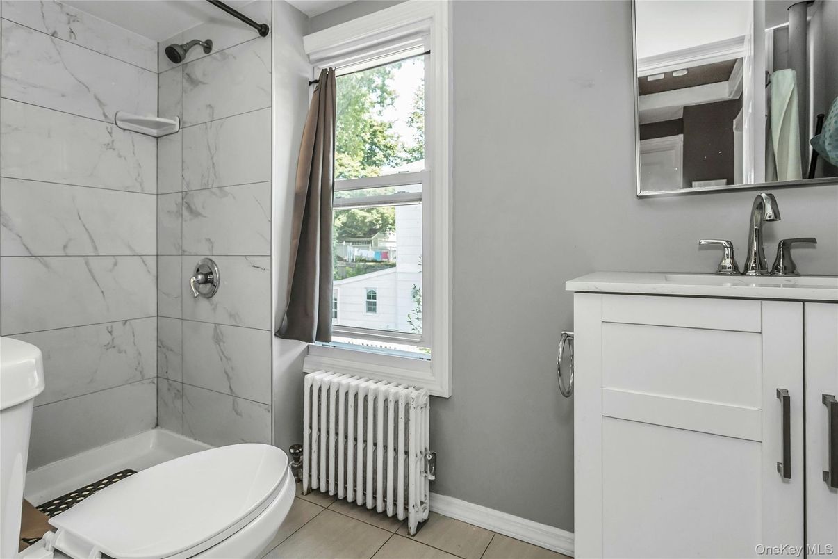 Bathroom, Interior, Marble Walls