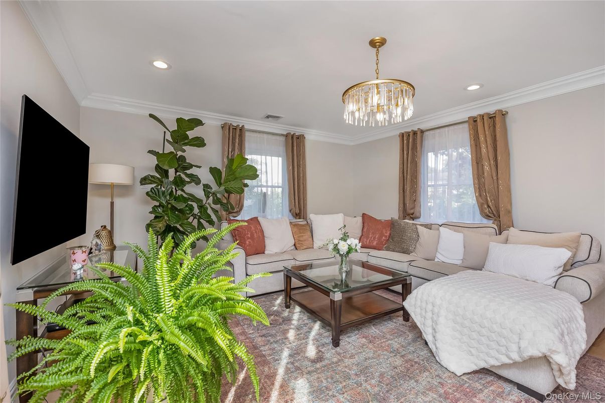 Chandelier, Interior, Living room, Recessed Lighting