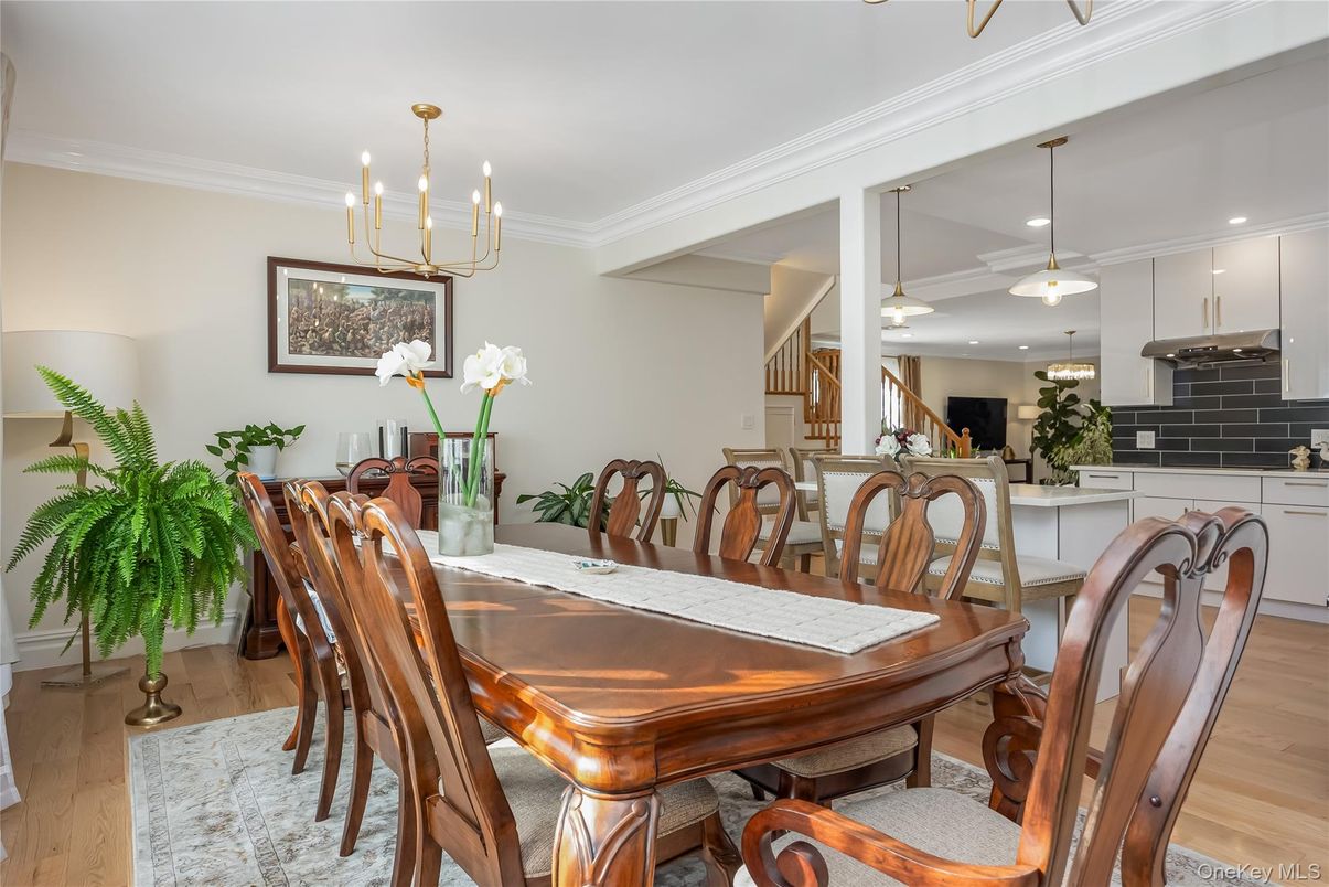 Chandelier, Dining room, Interior, Pendant Lights, Recessed Lighting, Wood Texture Flooring