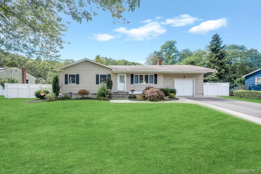 Attached, Backyard, Exterior, Facade, Ranch