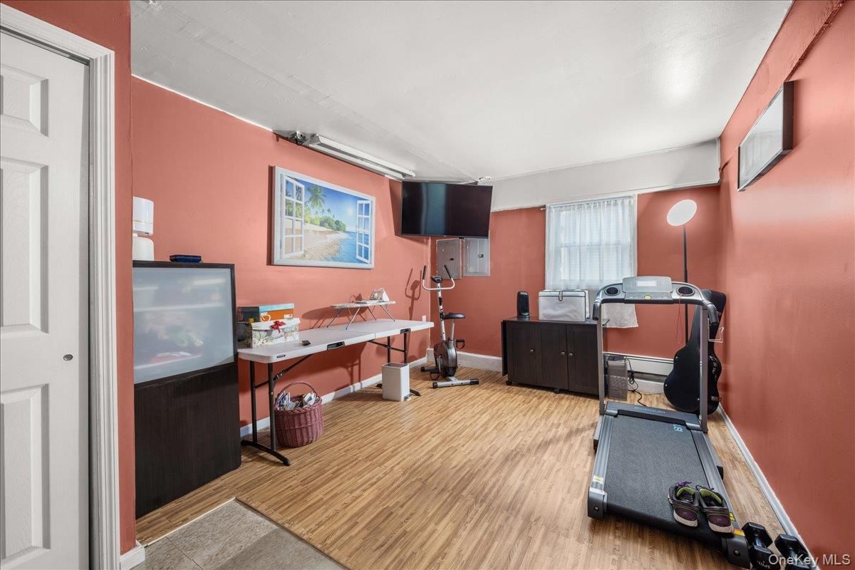 Fitness Equipment, Home Office, Interior, Wood Texture Flooring