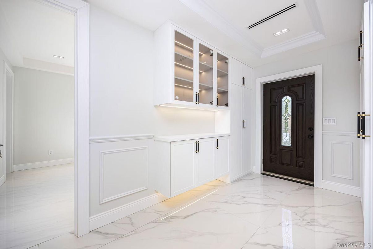 Interior, Marble, Recessed Lighting