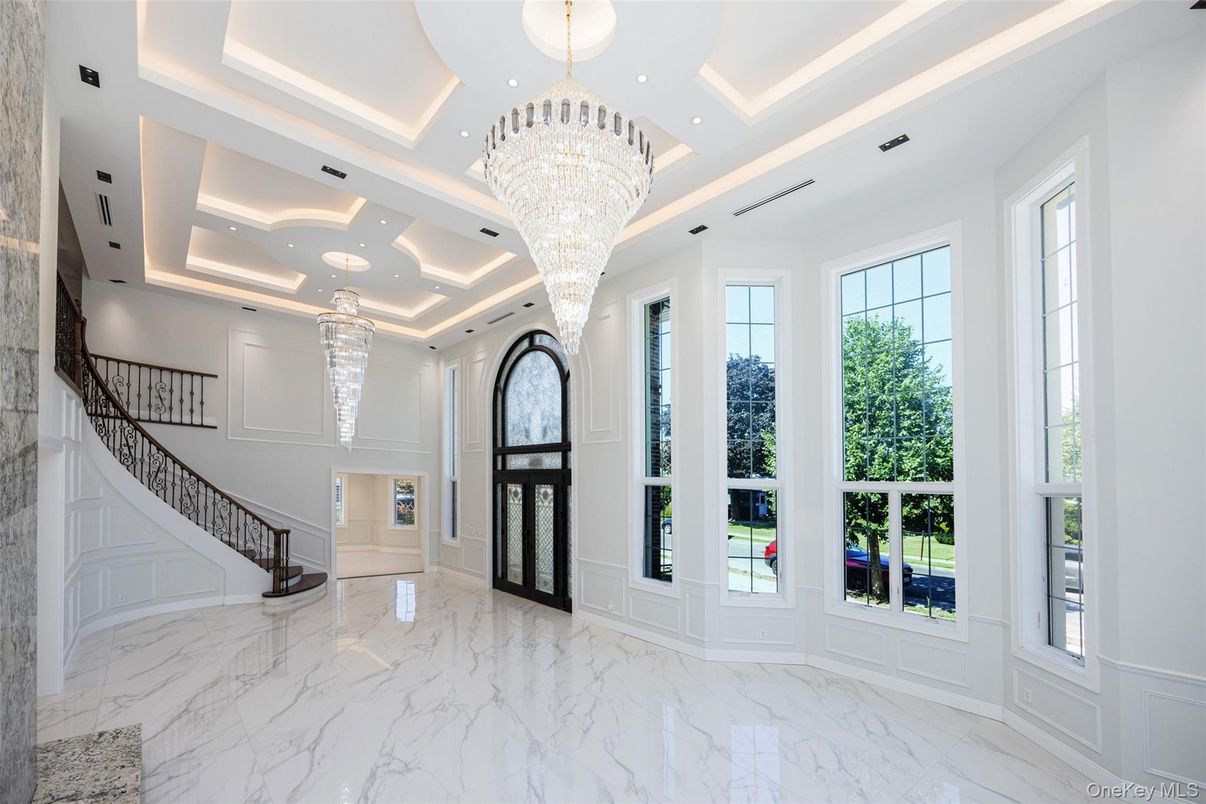 Chandelier, Interior, Marble, Recessed Lighting