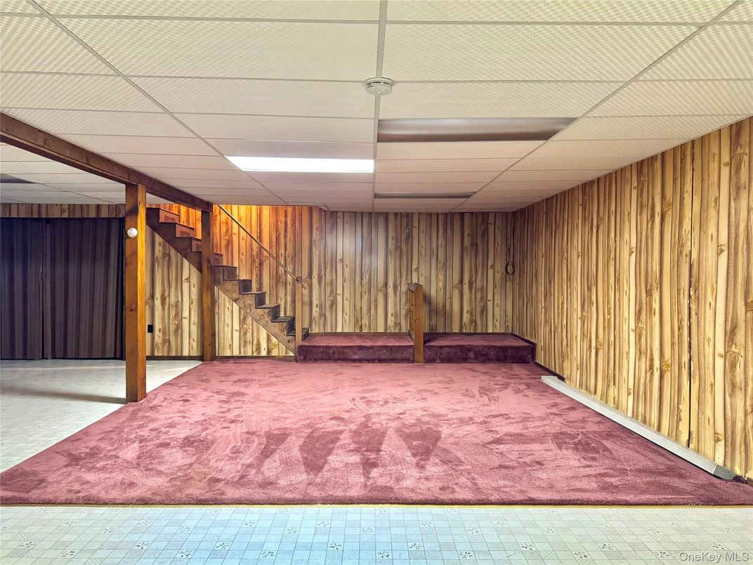 Interior, Wooden Walls