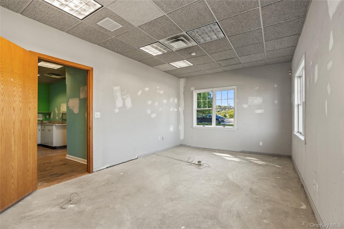 Bathroom, Empty room, Interior, Wood Texture Flooring