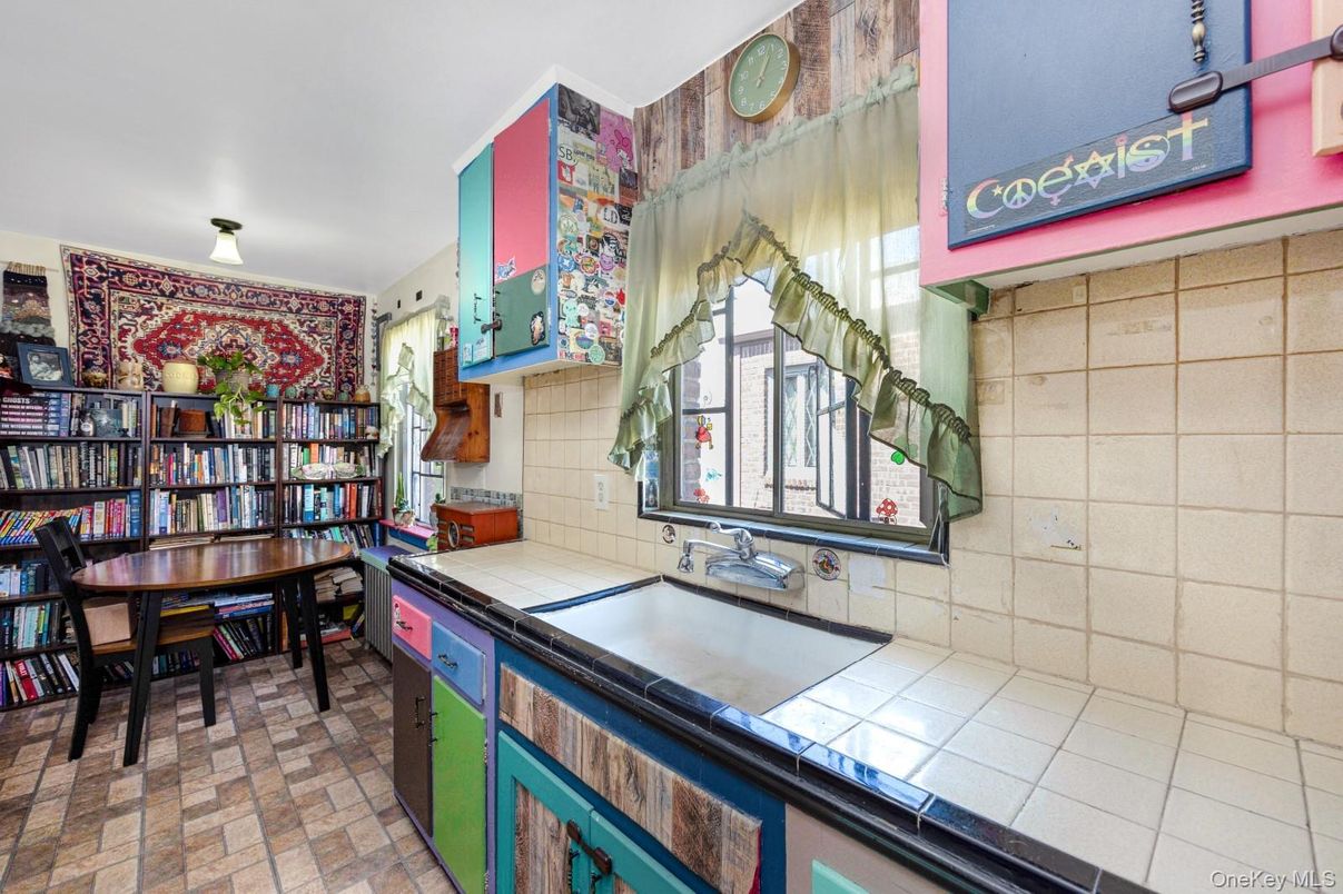 Dining room, Interior