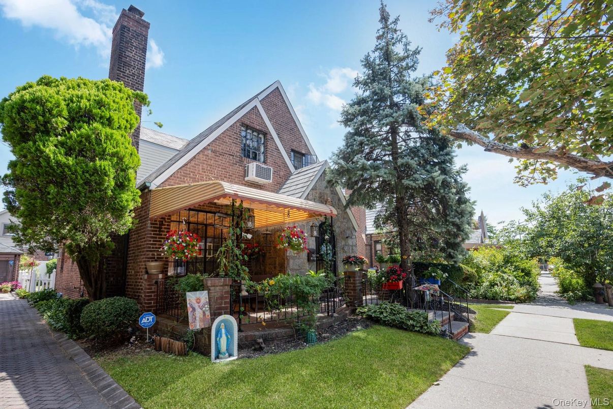 Backyard, Exterior, Facade, Brick Facade, Tudor Revival
