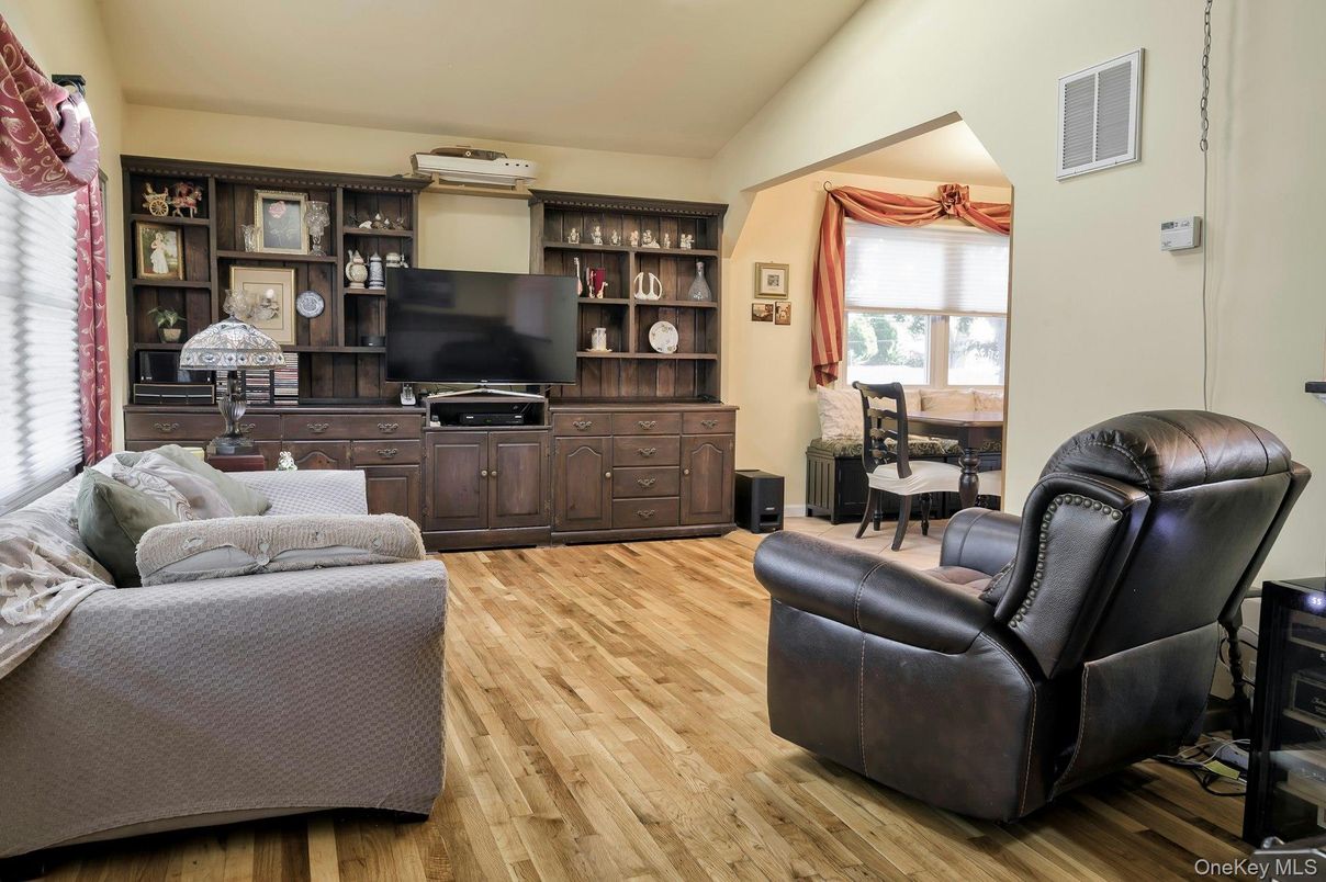 Dining room, Interior, Living room, Wood Texture Flooring