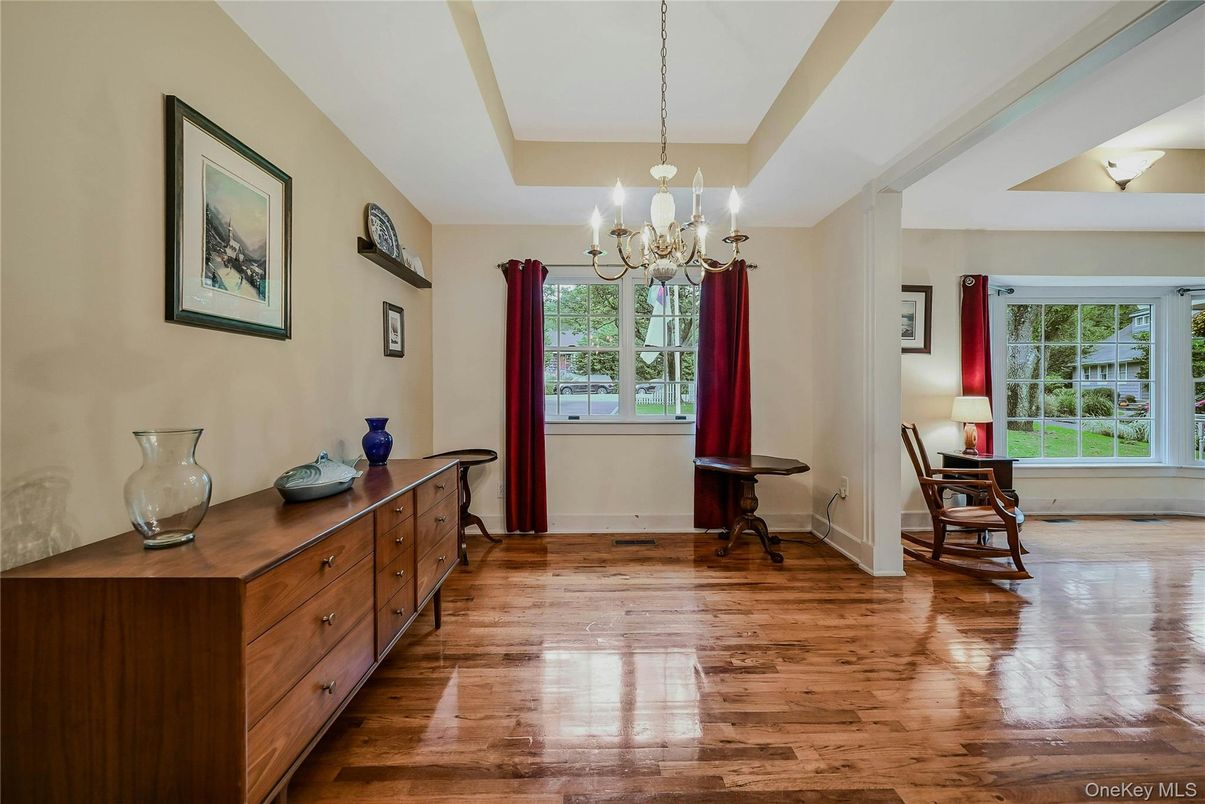Chandelier, Interior, Wood Texture Flooring