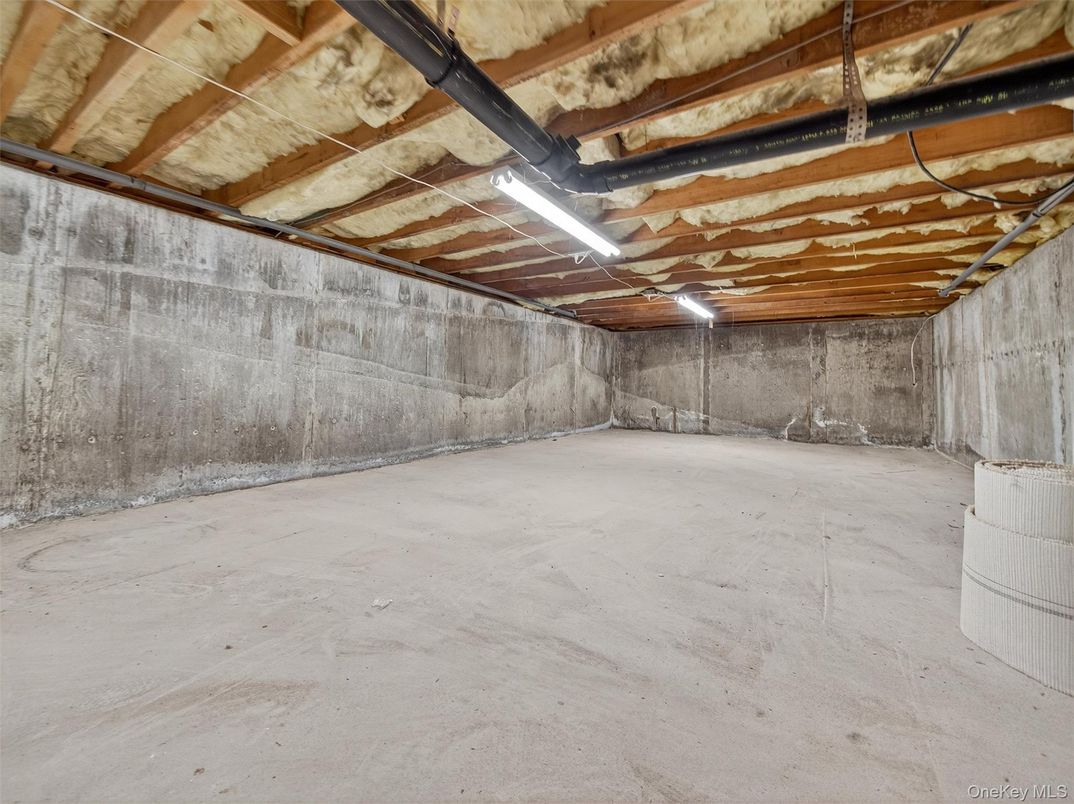 Interior, Wooden Beams