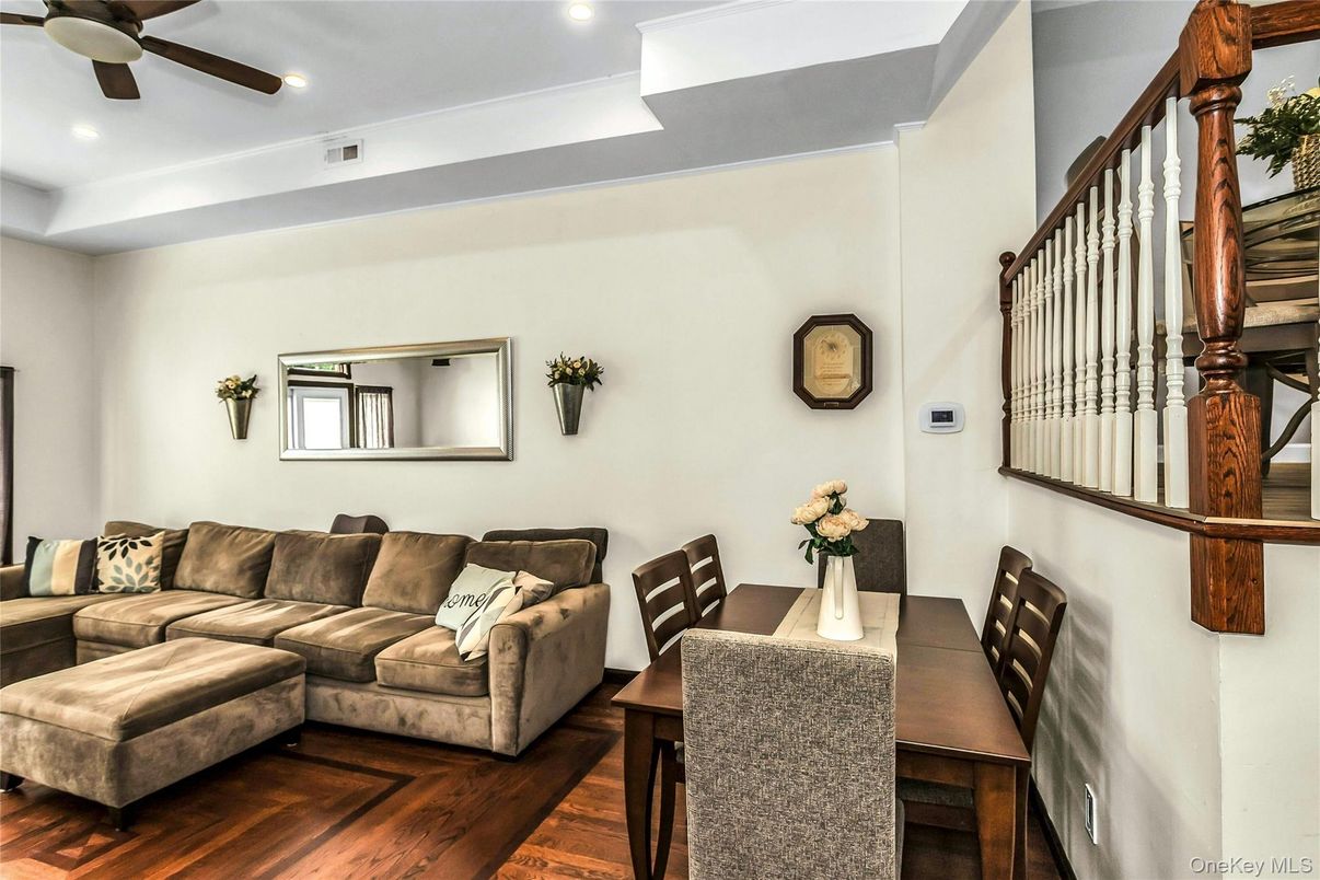 Dining room, Interior, Living room, Recessed Lighting, Wood Texture Flooring