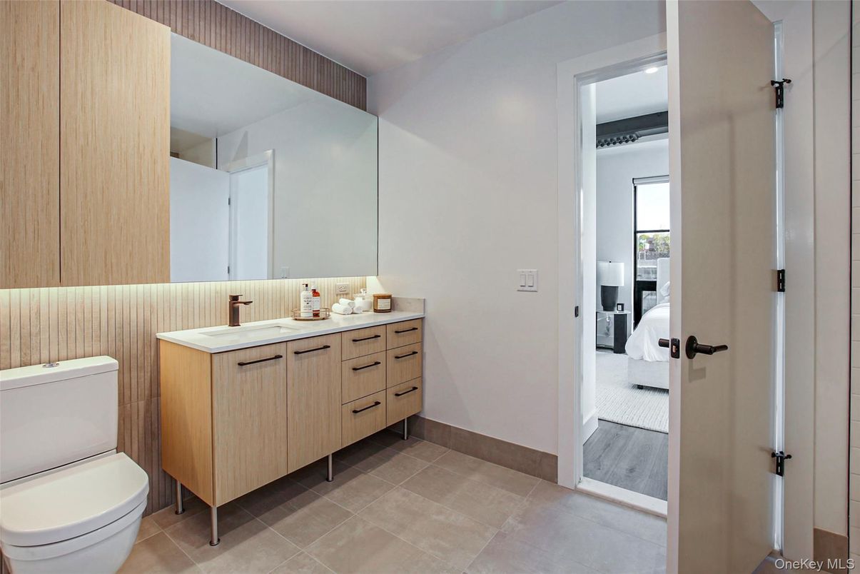 Bathroom, Dual Sink Vanities, Interior, Wood Texture Flooring