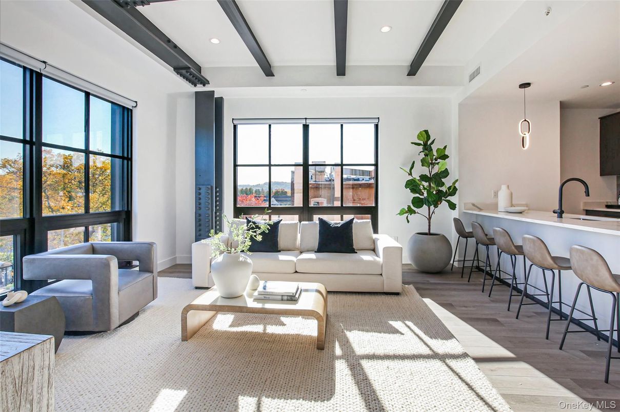Interior, Living room, Pendant Lights, Recessed Lighting, Water, Wooden Beams, Wood Texture Flooring