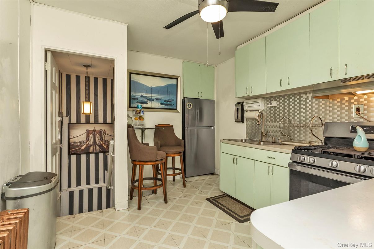 Interior, Kitchen, Pendant Lights