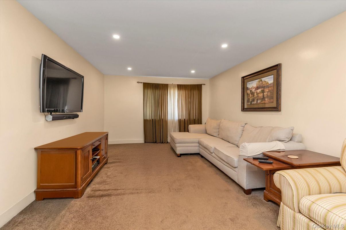 Interior, Living room, Recessed Lighting