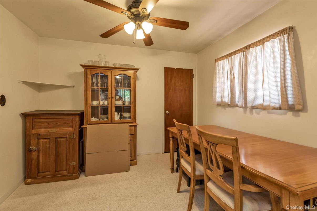 Dining room, Interior