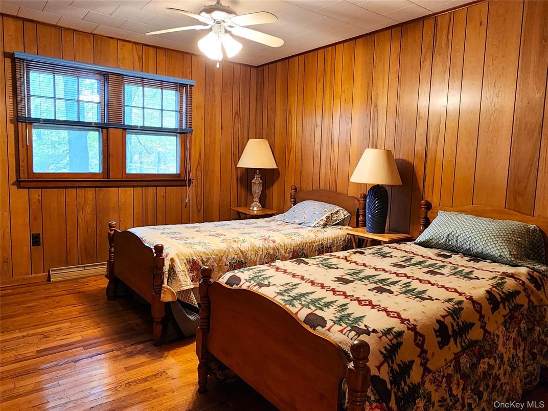 Bedroom, Interior, Wood Texture Flooring, Wooden Walls