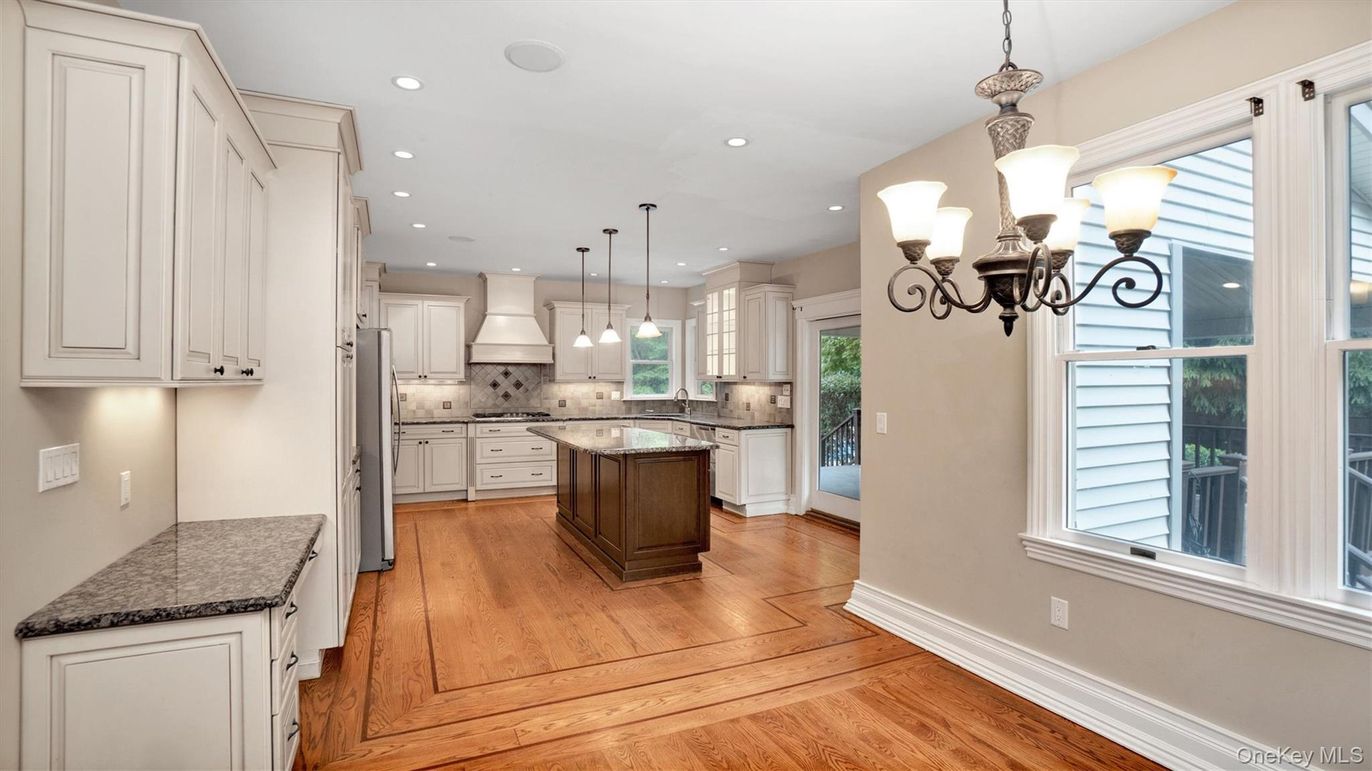 Chandelier, Interior, Kitchen, Pendant Lights, Recessed Lighting, Wood Texture Flooring