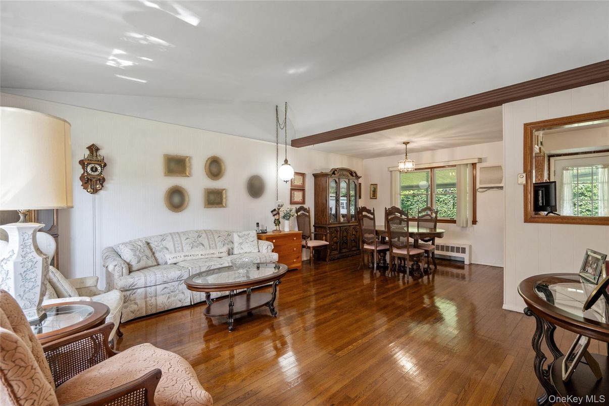 Dining room, Interior, Living room, Pendant Lights, Wood Texture Flooring