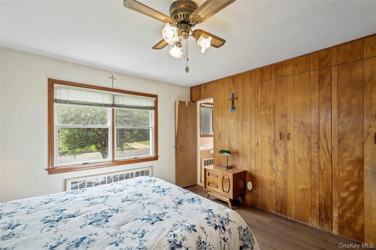 Bedroom, Interior, Wood Texture Flooring, Wooden Walls