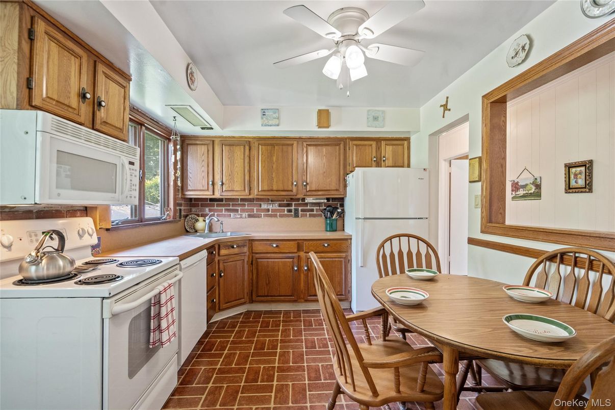 Dining room, Interior, Kitchen