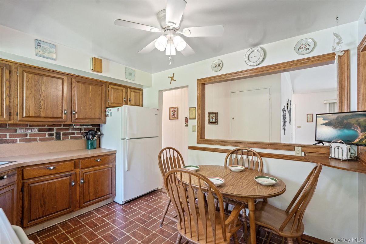 Dining room, Interior, Kitchen