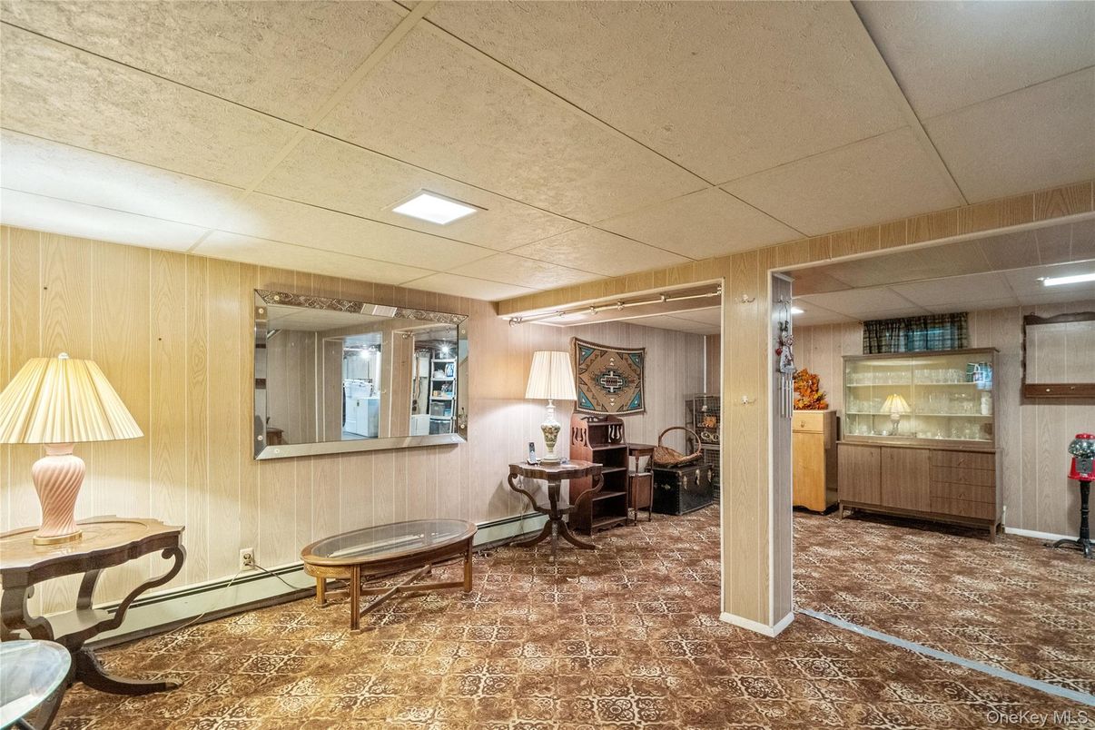 Interior, Recessed Lighting, Wooden Walls
