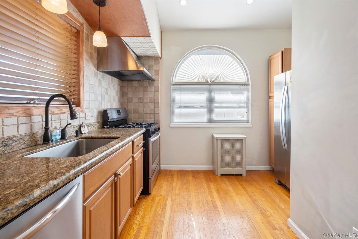 Interior, Kitchen, Pendant Lights, Stainless Steel Appliances, Wood Texture Flooring