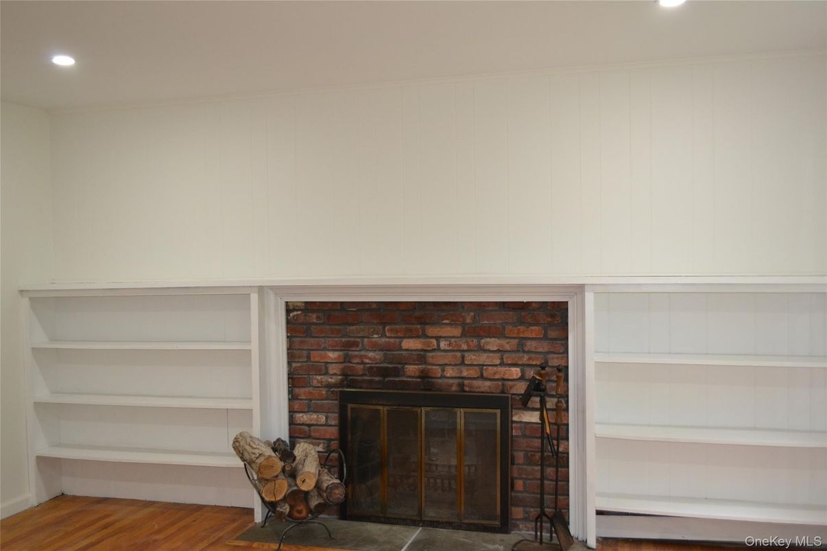 Fireplace, Interior, Recessed Lighting, Wood Texture Flooring
