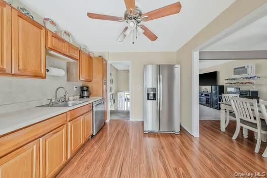 Dining room, Interior, Kitchen, Stainless Steel Appliances, Wood Texture Flooring