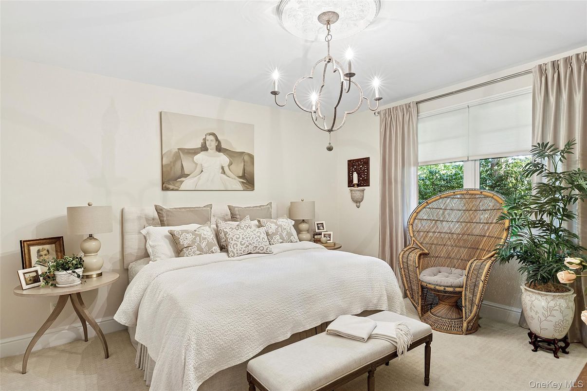 Bedroom, Chandelier, Interior