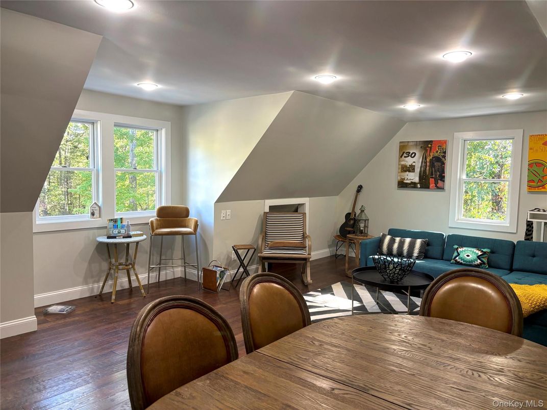Dining room, Interior, Living room, Recessed Lighting, Wood Texture Flooring
