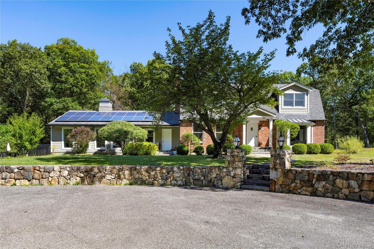 Exterior, Facade, Brick Facade, Solar Panels, Split Level