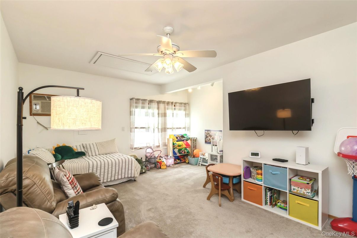 Interior, Living room