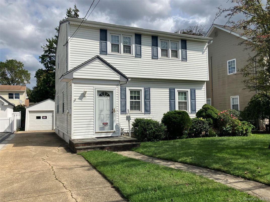Detached Garage, Exterior, Facade, Georgian