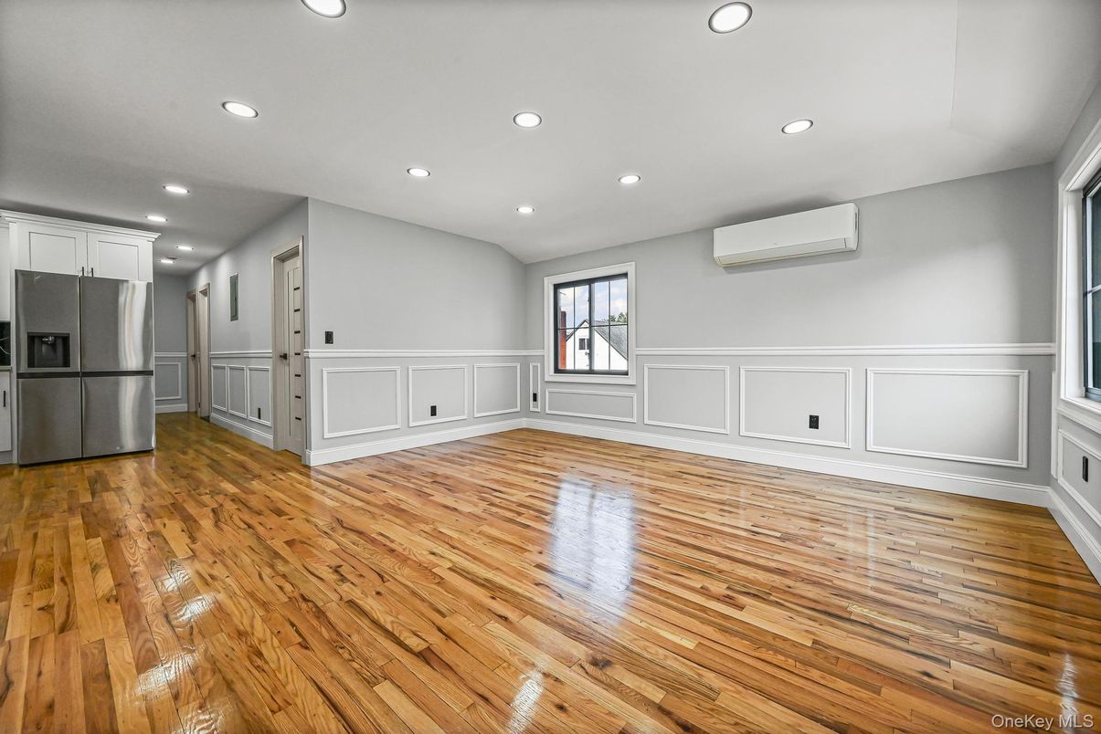 Empty room, Interior, Kitchen, Recessed Lighting, Wood Texture Flooring
