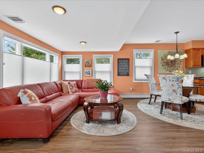 Chandelier, Dining room, Interior, Living room, Recessed Lighting, Wood Texture Flooring