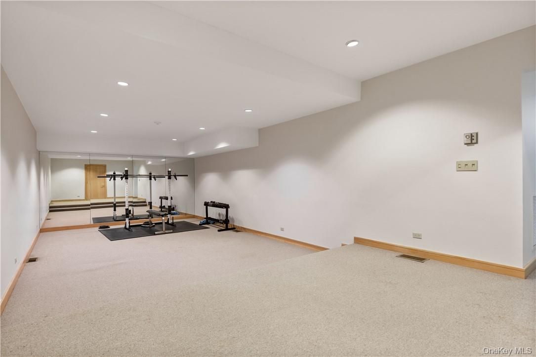 Fitness Equipment, Interior, Recessed Lighting