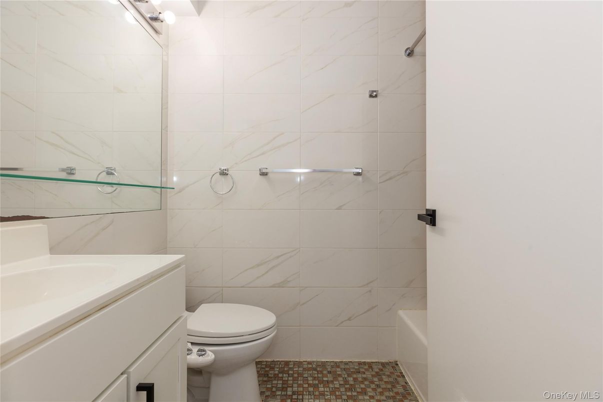Bathroom, Interior, Marble Walls