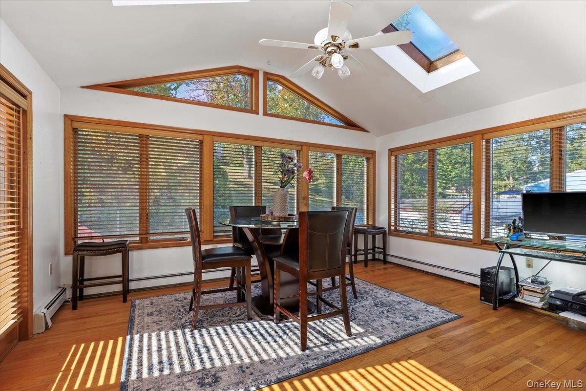 Dining room, Interior, Wood Texture Flooring