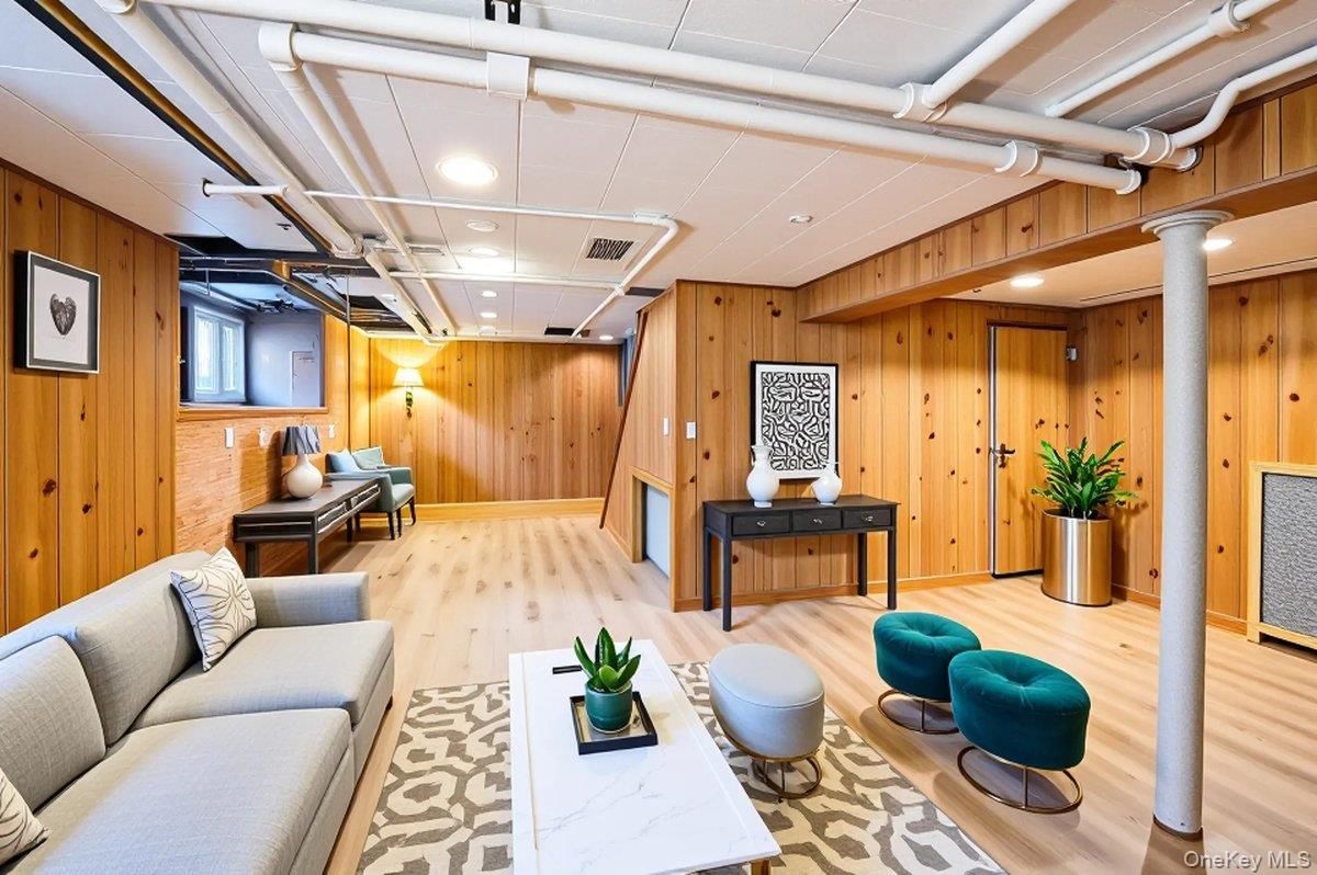 Interior, Living room, Recessed Lighting, Wood Texture Flooring, Wooden Walls