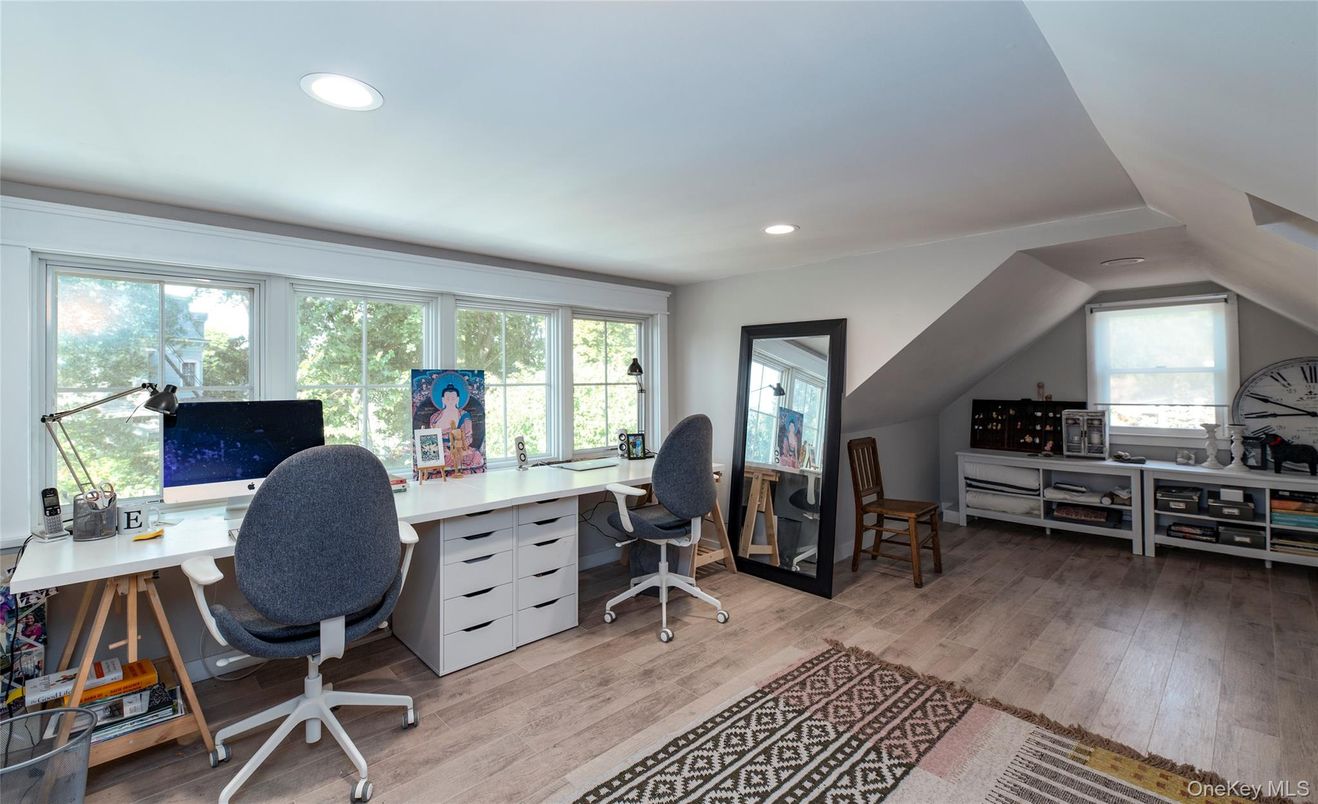 Home Office, Interior, Recessed Lighting, Wood Texture Flooring