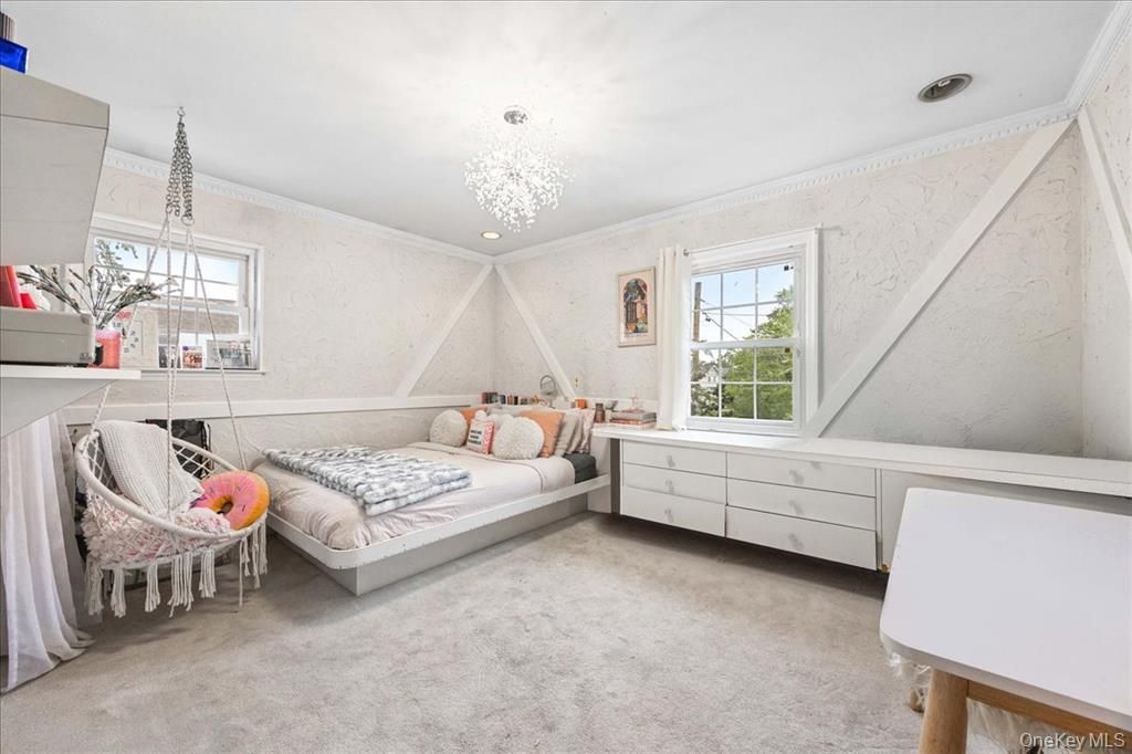 Bedroom, Chandelier, Interior, Recessed Lighting