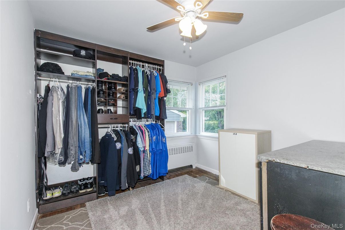 Interior, Walk-in Closets