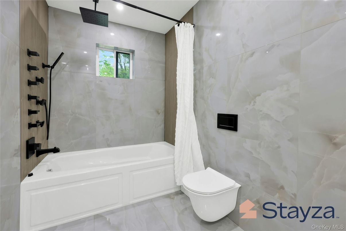 Bathroom, Interior, Marble Walls, Recessed Lighting