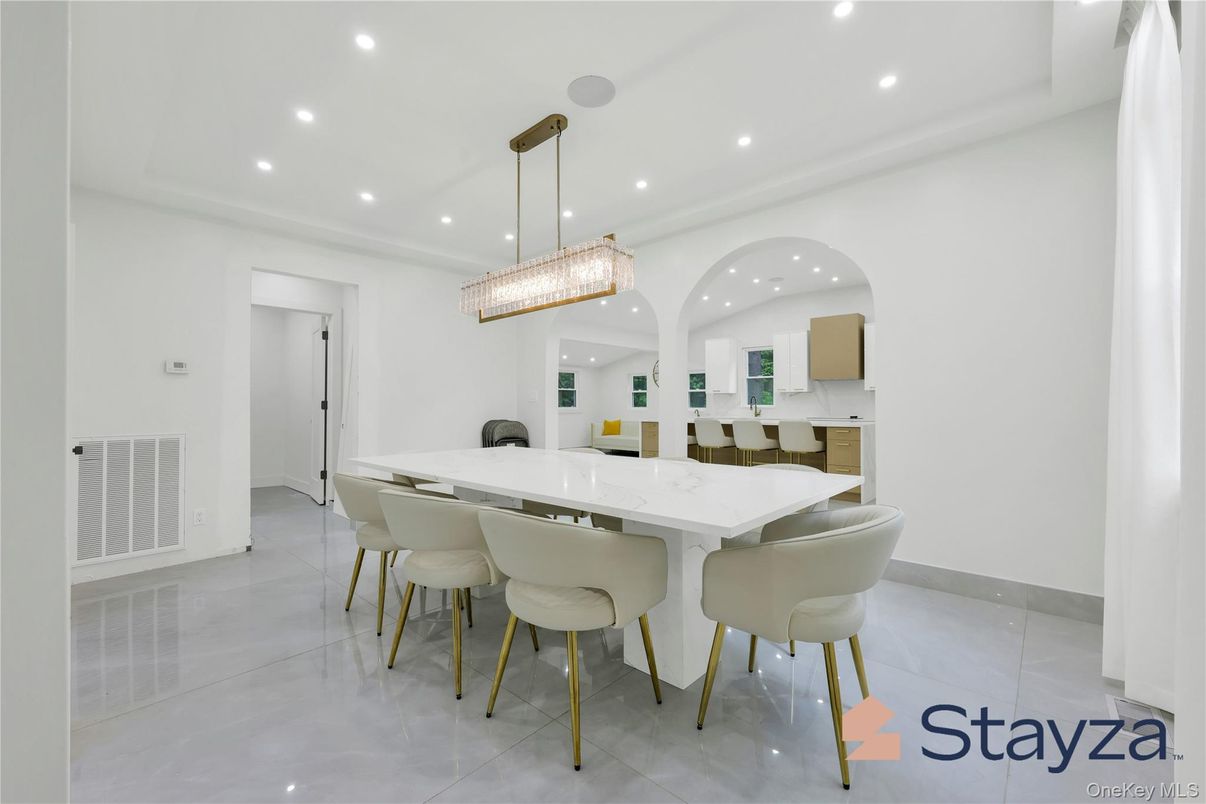 Chandelier, Dining room, Interior, Recessed Lighting