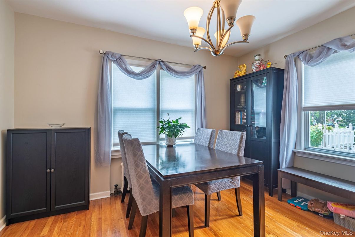 Chandelier, Dining room, Interior, Water, Wood Texture Flooring