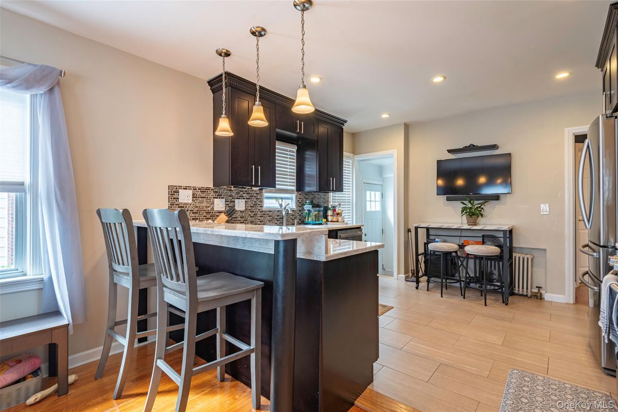 Interior, Kitchen, Pendant Lights, Recessed Lighting, Wood Texture Flooring